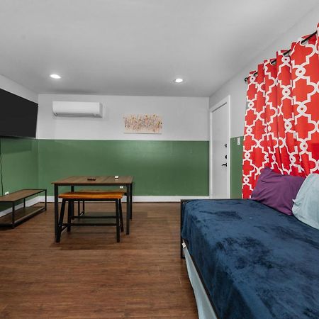 Rustic 1Br Apartment Near Medcenter-Uh-Nrg Houston Exteriér fotografie